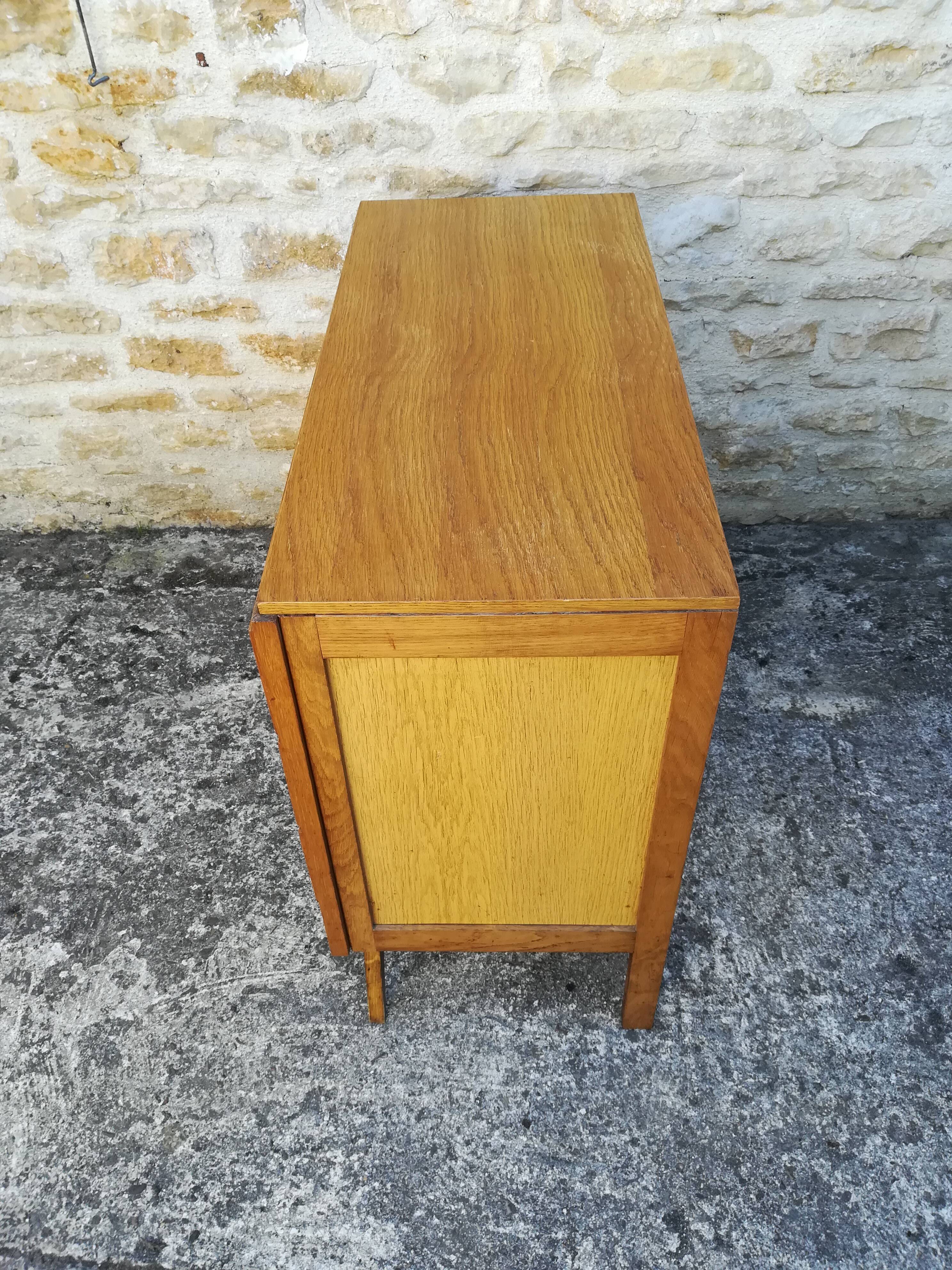 Compass feet chest of drawers