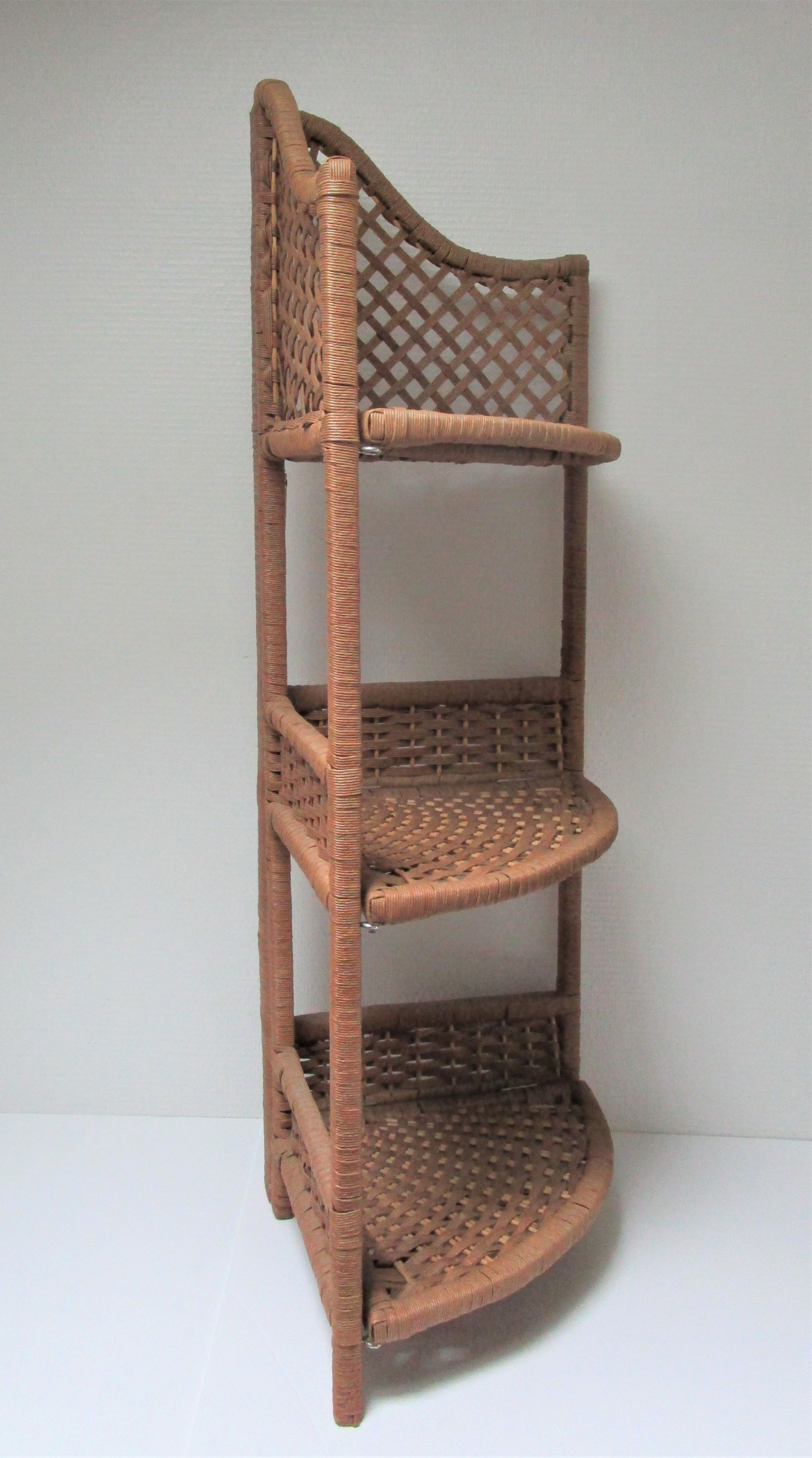 Corner shelf made of vintage braided natural fibers