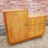 Asymmetrical chest of drawers