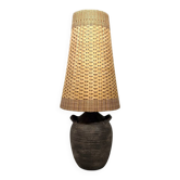 Large amphora floor lamp in pottery with a rattan shade from the 1960s.