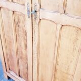 Vintage Parisian wardrobe