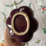 Pot en barbotine en forme d’aubergine