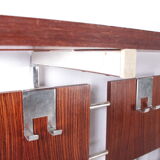 Porte-manteau mural vintage en bois avec étagère à chapeaux, 1960