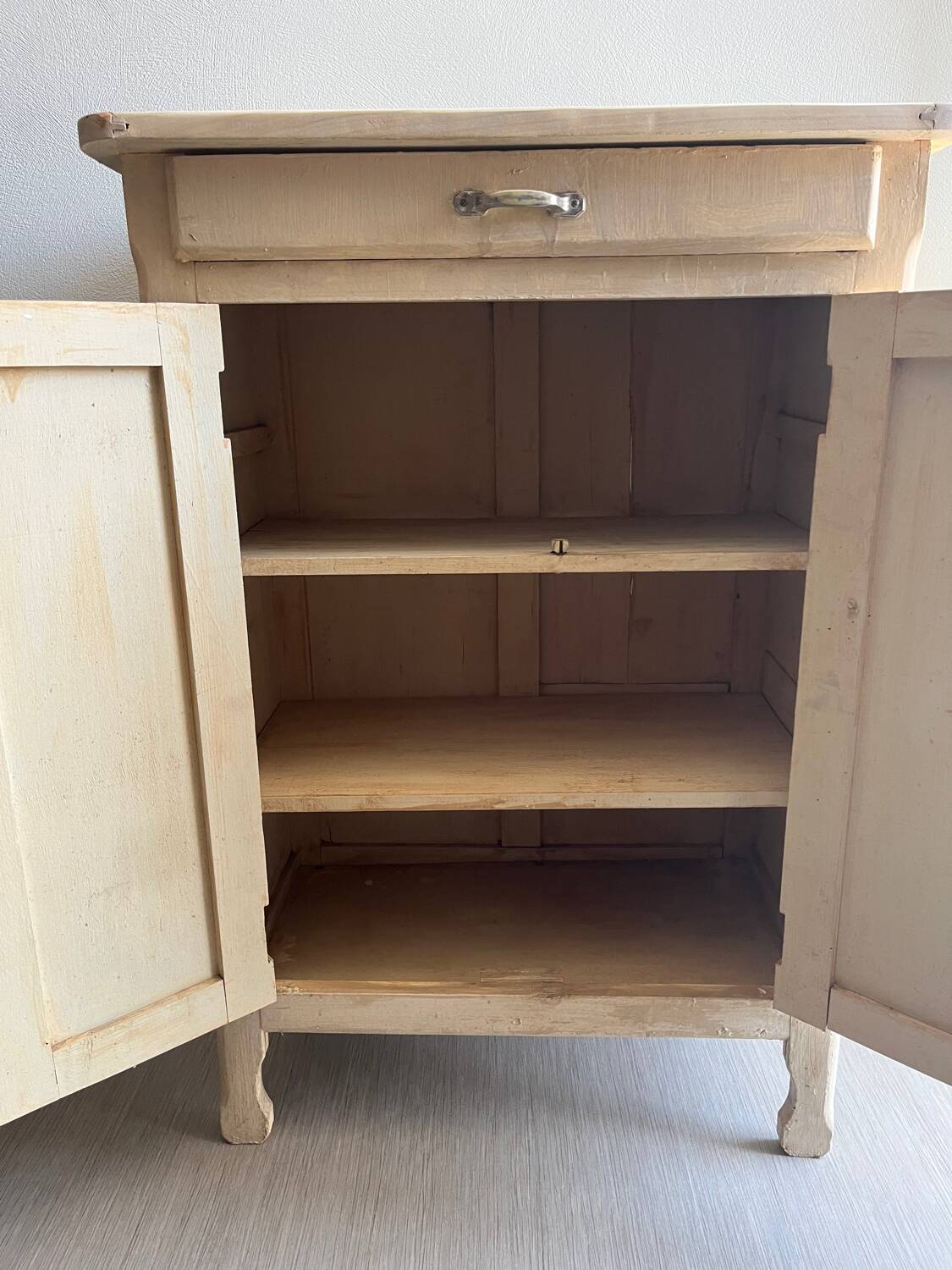 Antique Parisian buffet/jam cupboard in patinated wood