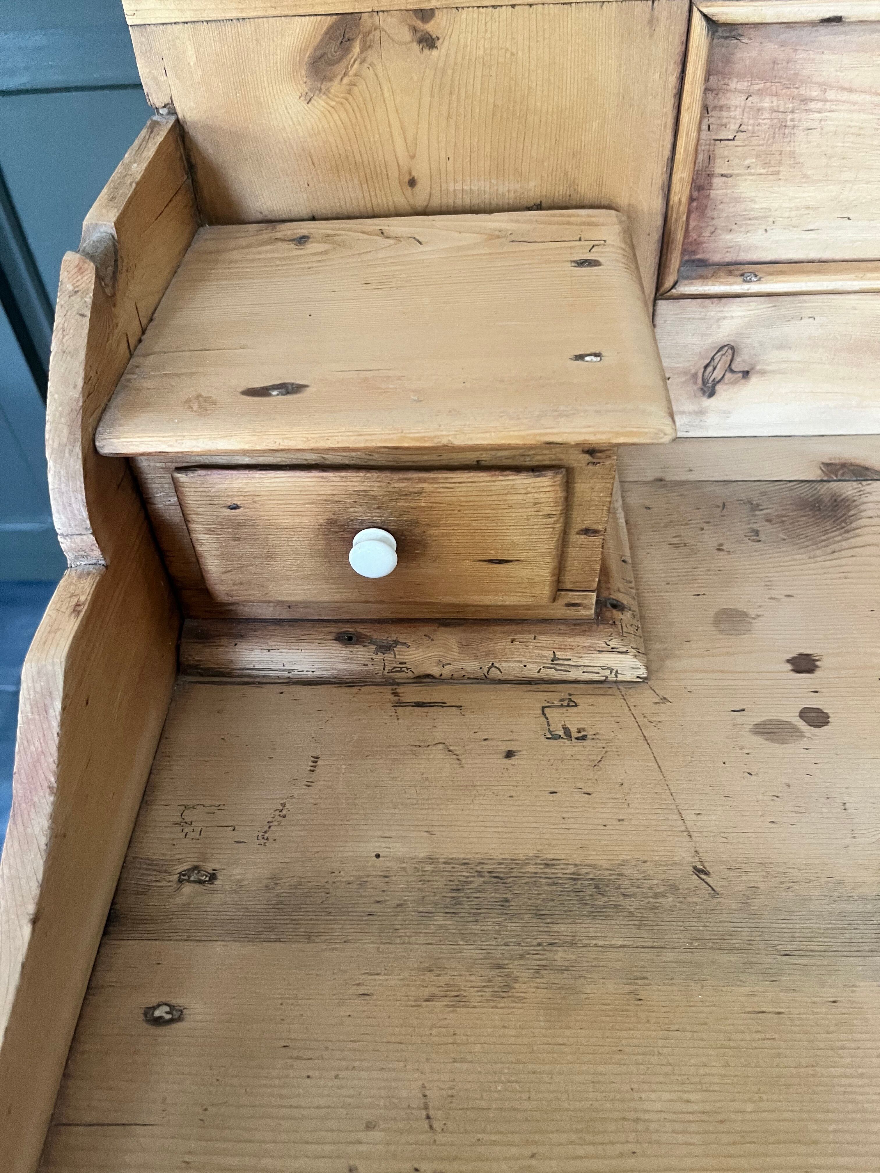 English commode