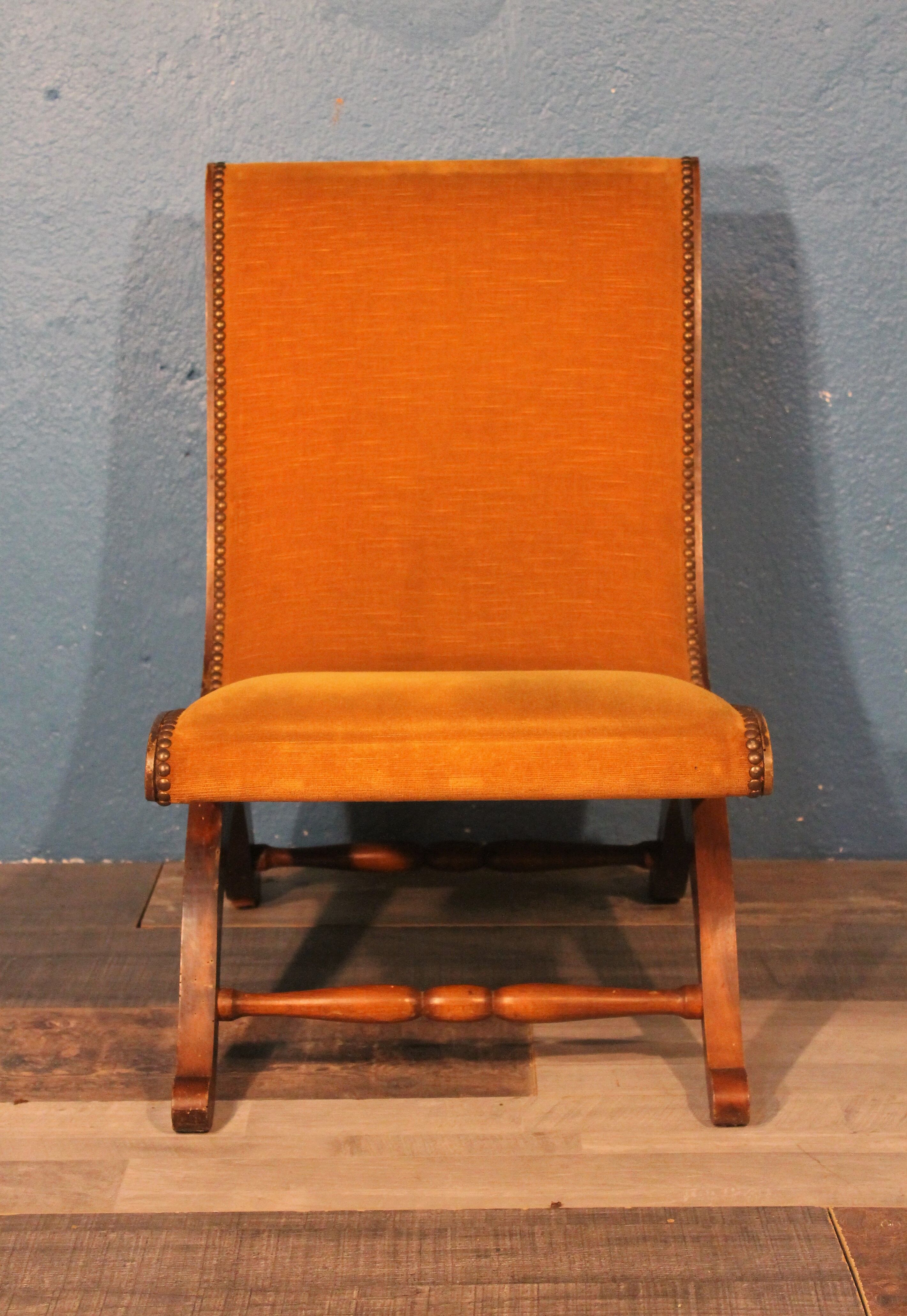 Paire de fauteuils chauffeuses vintage