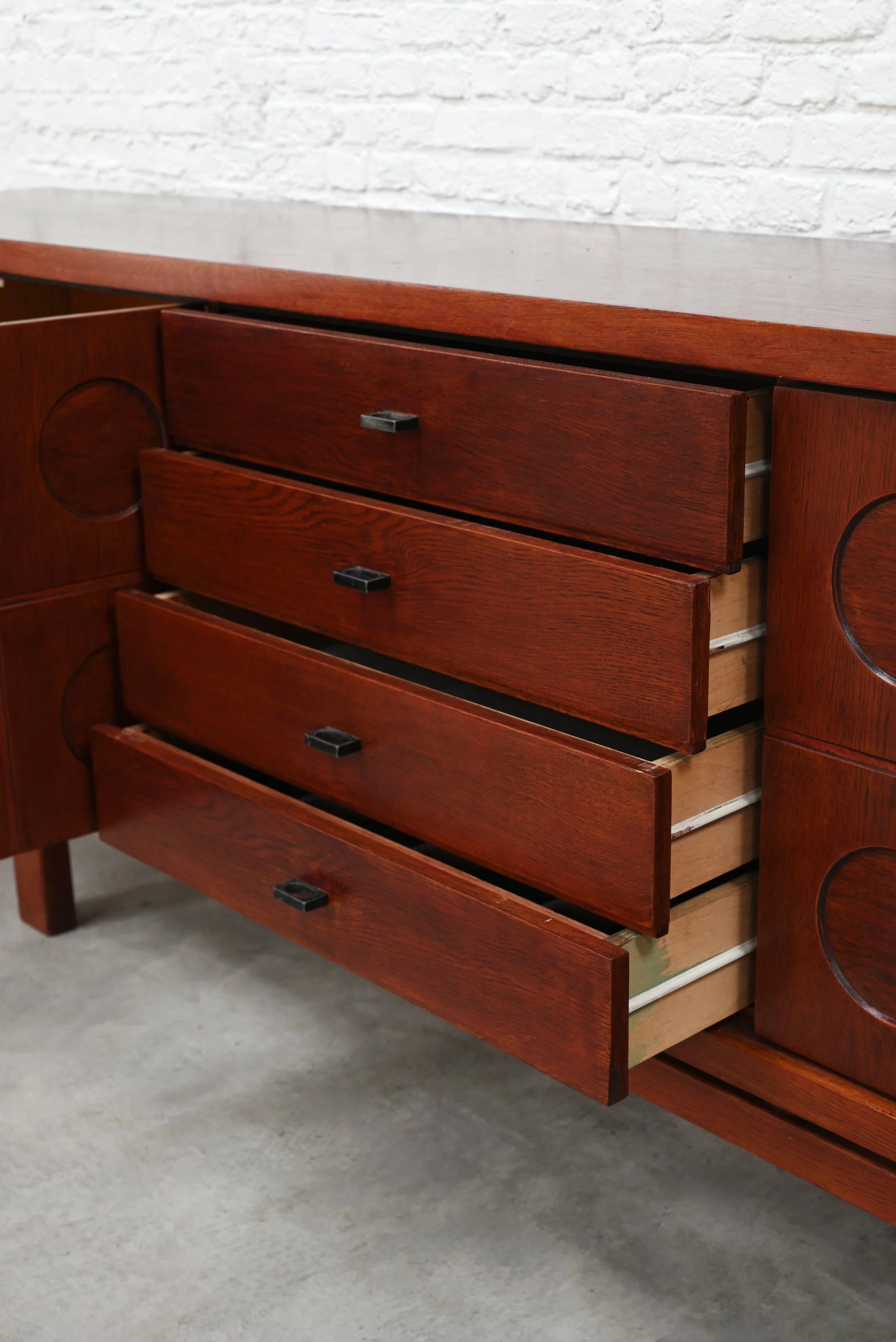 Brutalist oak sideboard, Belgium, 1970s