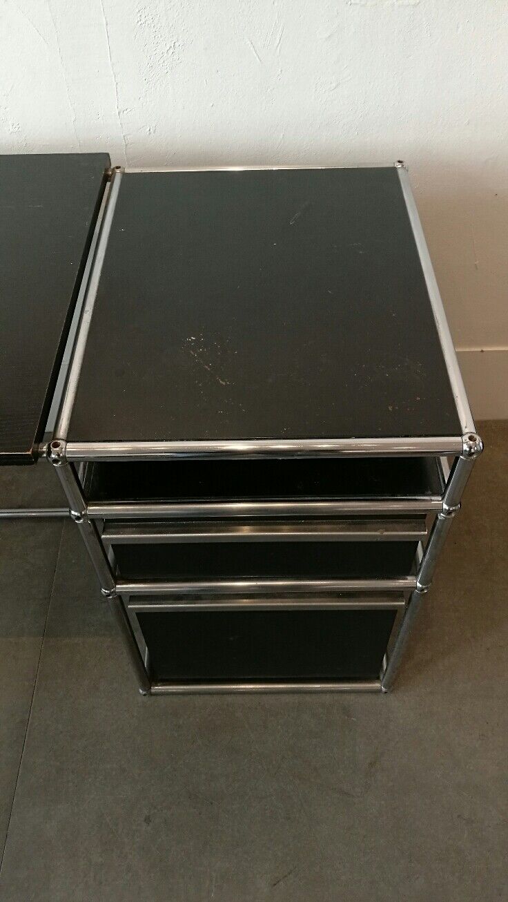 Black desk usm Haller 1980