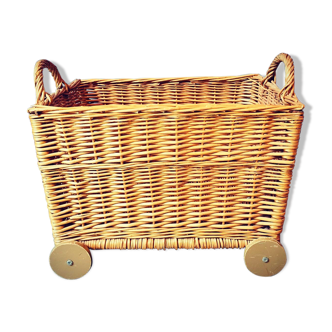 Coffre à jouets en osier
