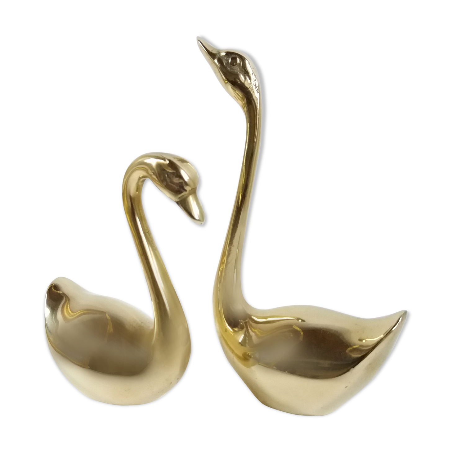 Couple swans brass