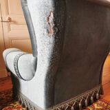 Velvet armchairs with ears and fringes on wheels