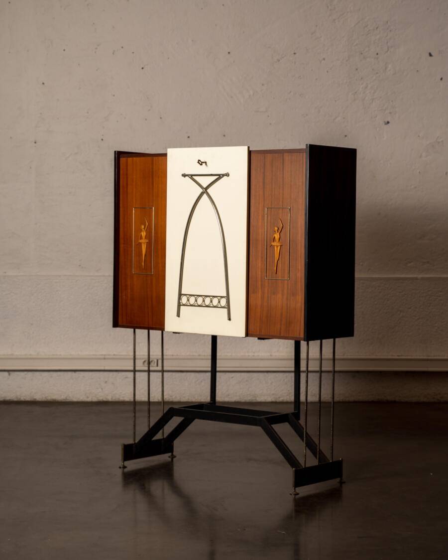 Italian bar in the style of Vittorio Dassi.