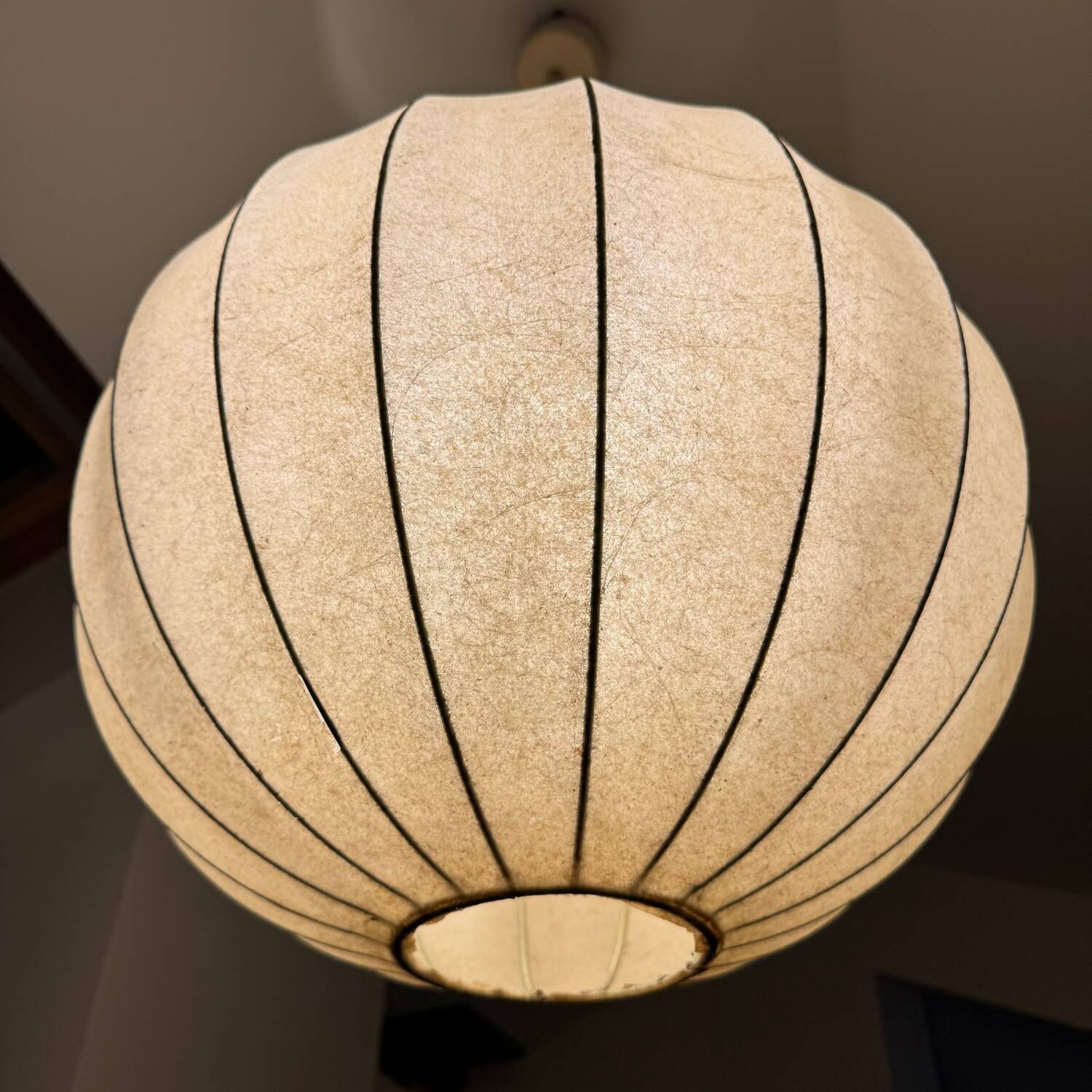 Vintage cocoon pendant lamp
