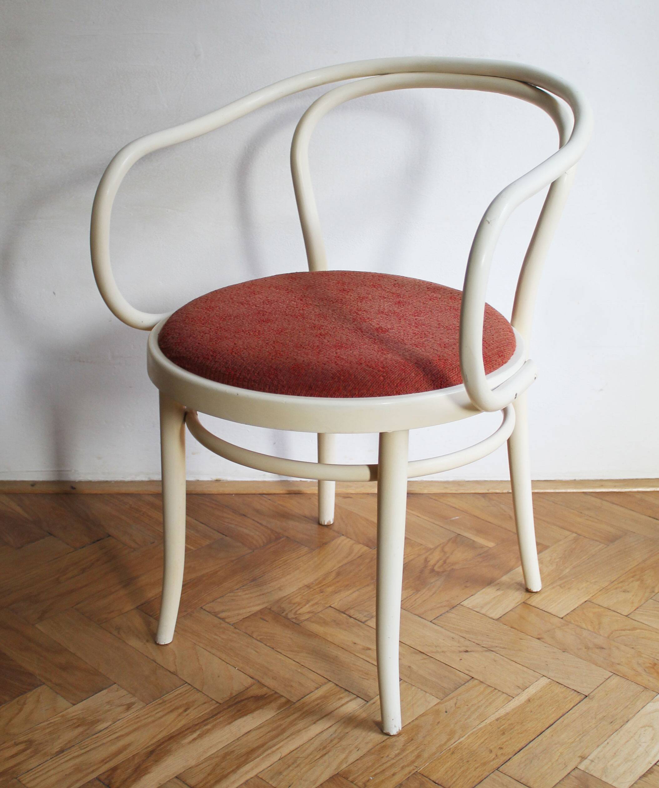 1980's version of B9 chair by TON