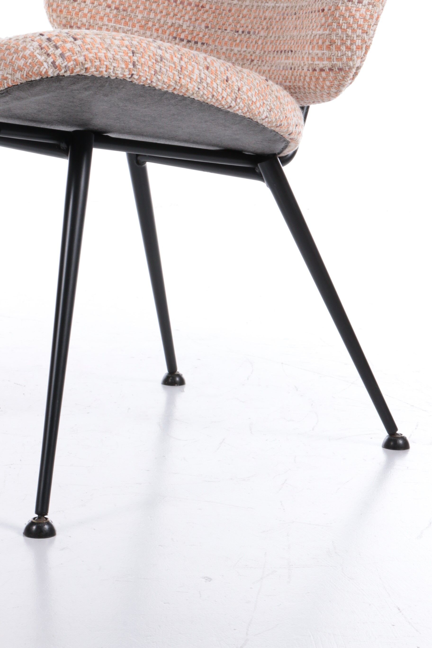 Vintage chair pair with metal legs, 1960s