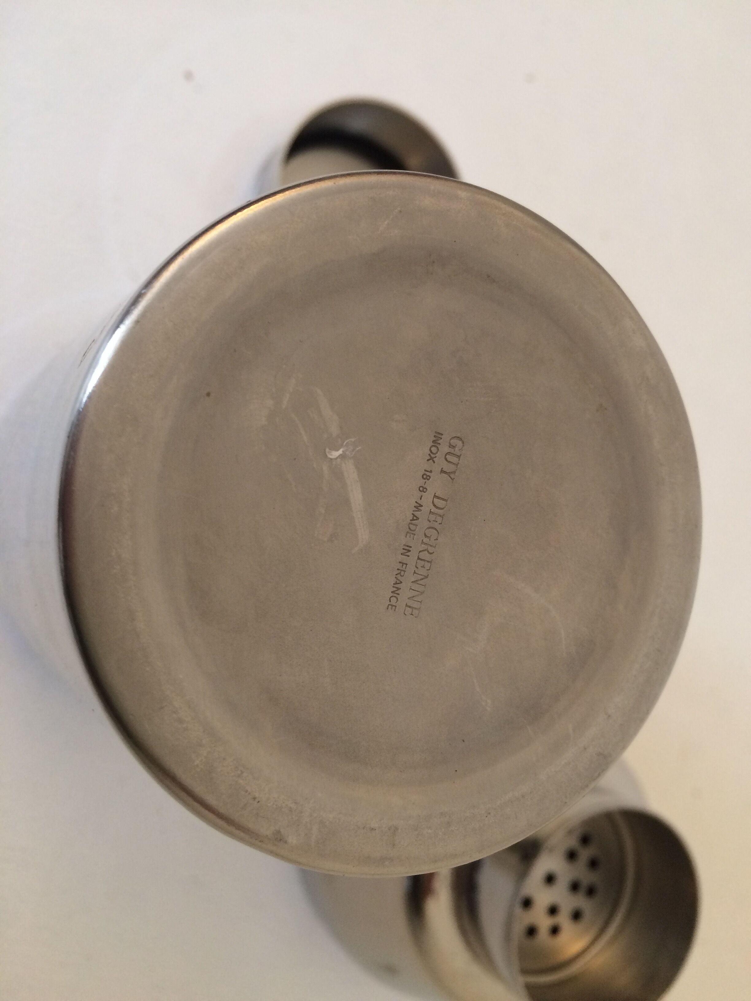 Cocktail shaker from the 1970s by Guy Degrenne