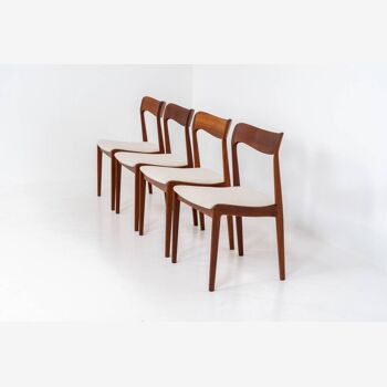 Set of 4 rare dining chairs by Henning Kjaernulf for Korup Stolefabrik (Denmark, 1960s).