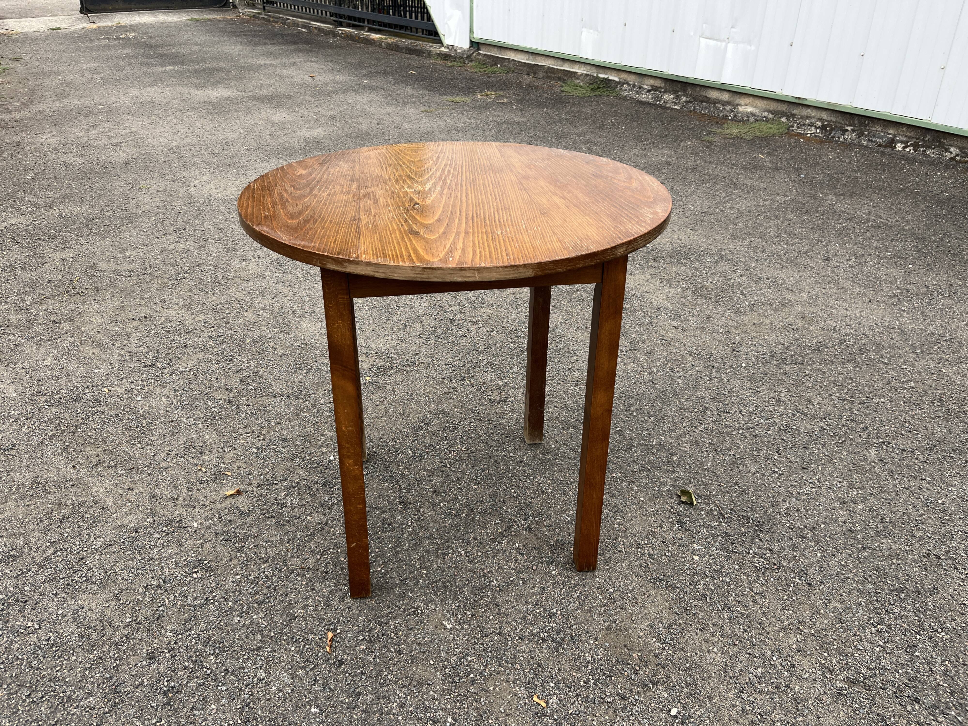 Vintage wooden round table