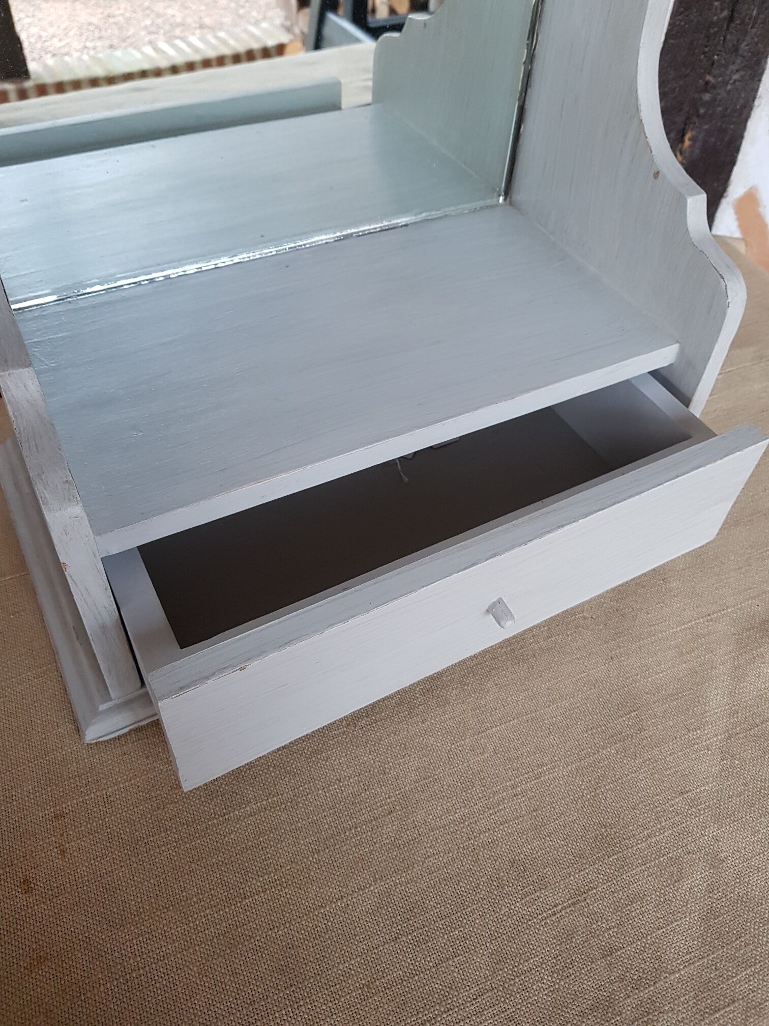 Patinated wooden mirror dressing table