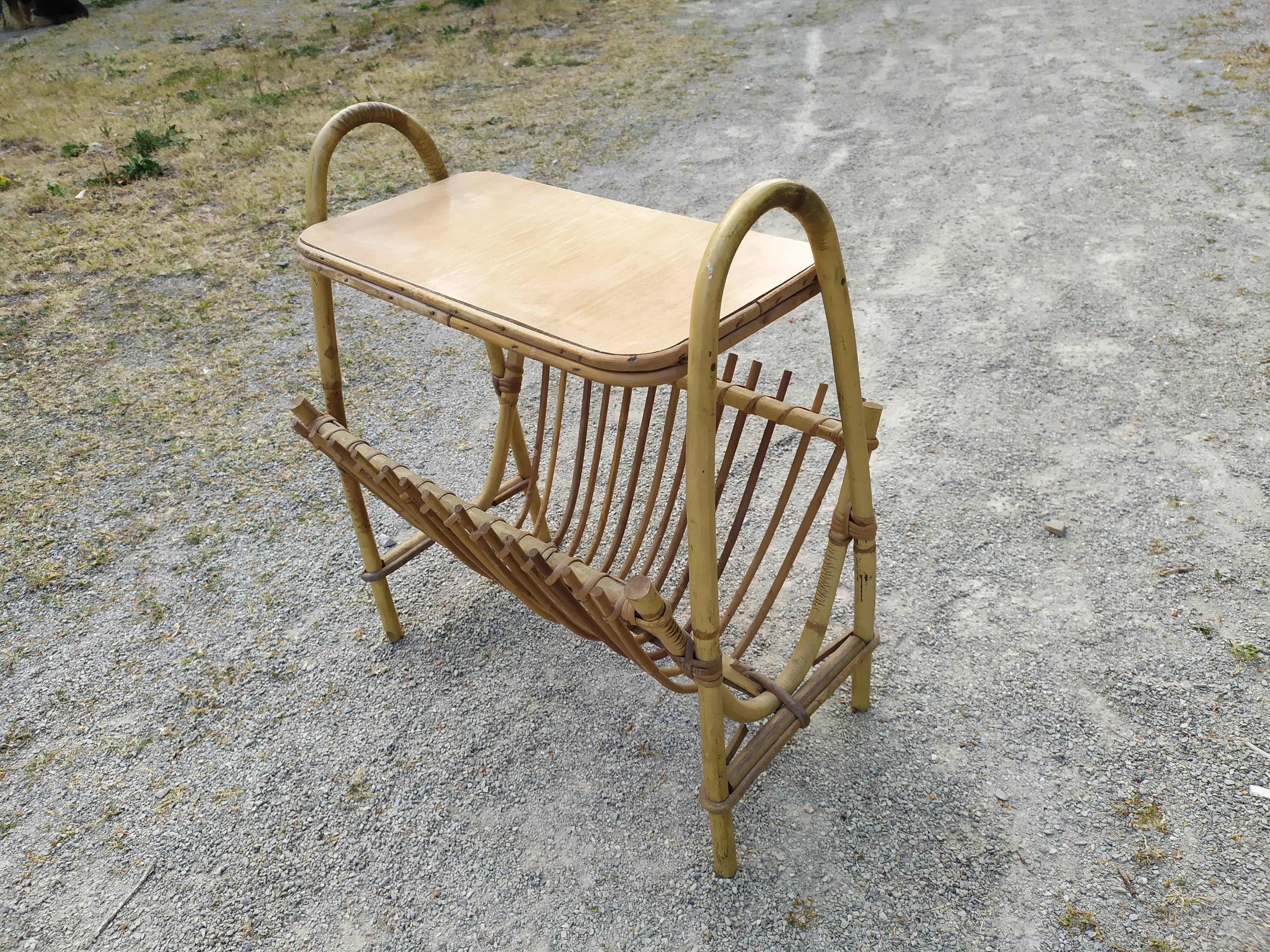 Magazine rack from the 50s and 60s