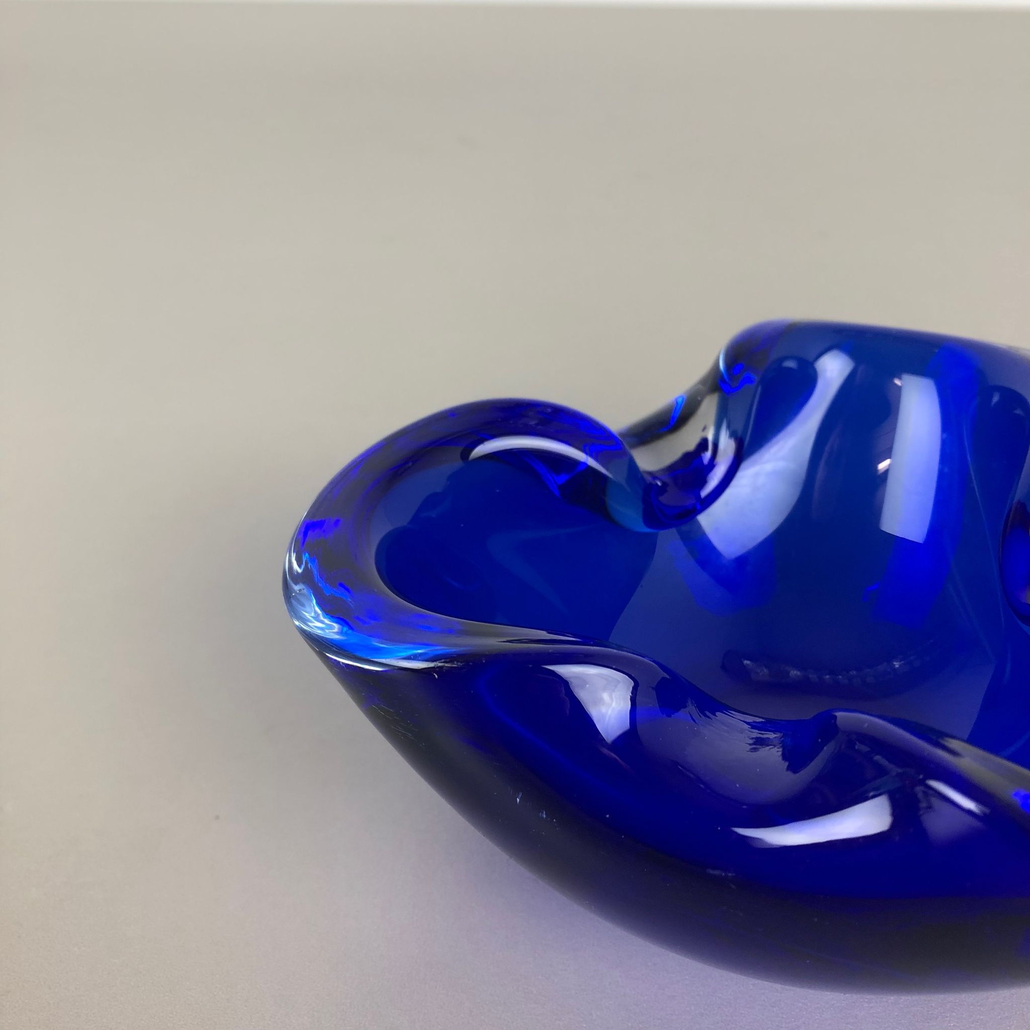 Cendrier Murano  "Blue" Italie années 1970