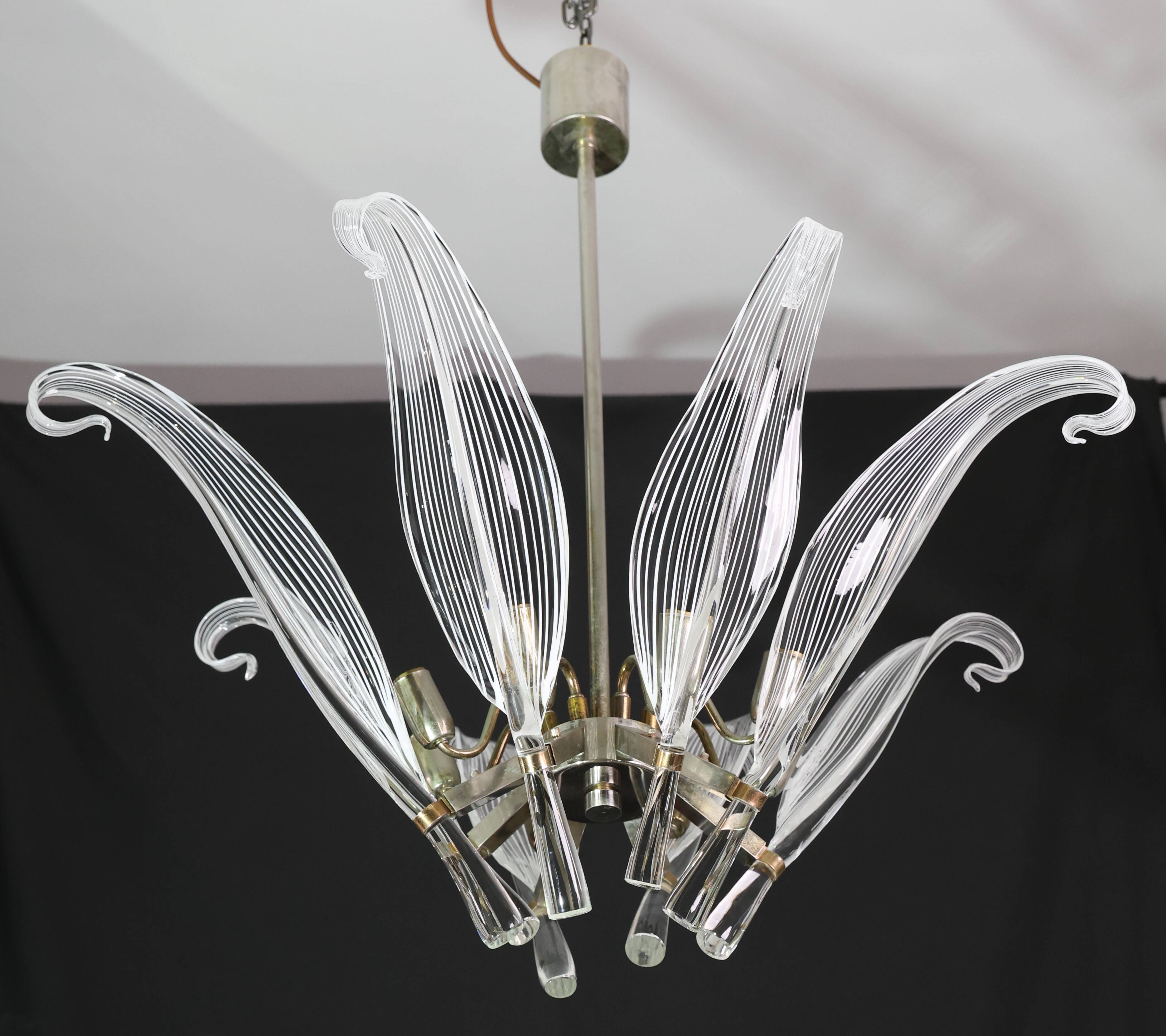Extraordinary Large Transparent Murano Glass Leaves Chandelier by Franco Lu