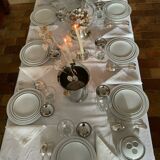 White and silver plates