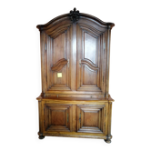 Antique buffet from the 8th century