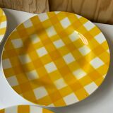 Flat checkered plates