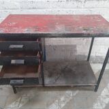 Bureau de garage industriel vintage