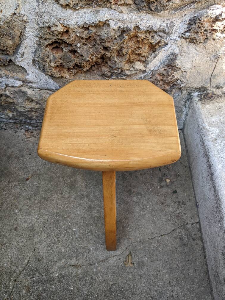 Vintage tripod plant stand stool Scandinavian decoration slow craftsmanship