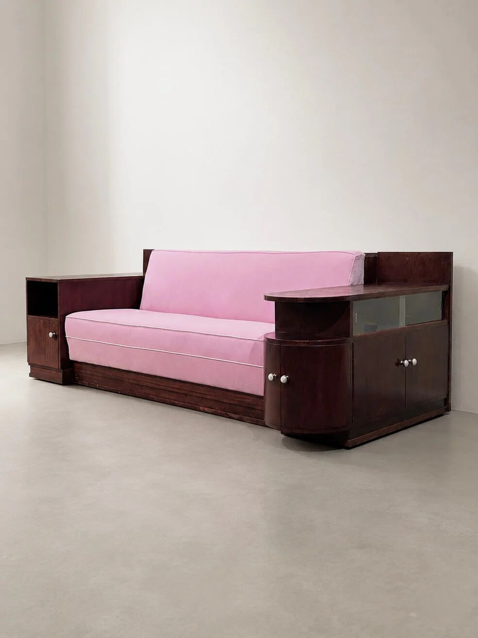 Art Deco sofa in blush pink velvet, 1930s