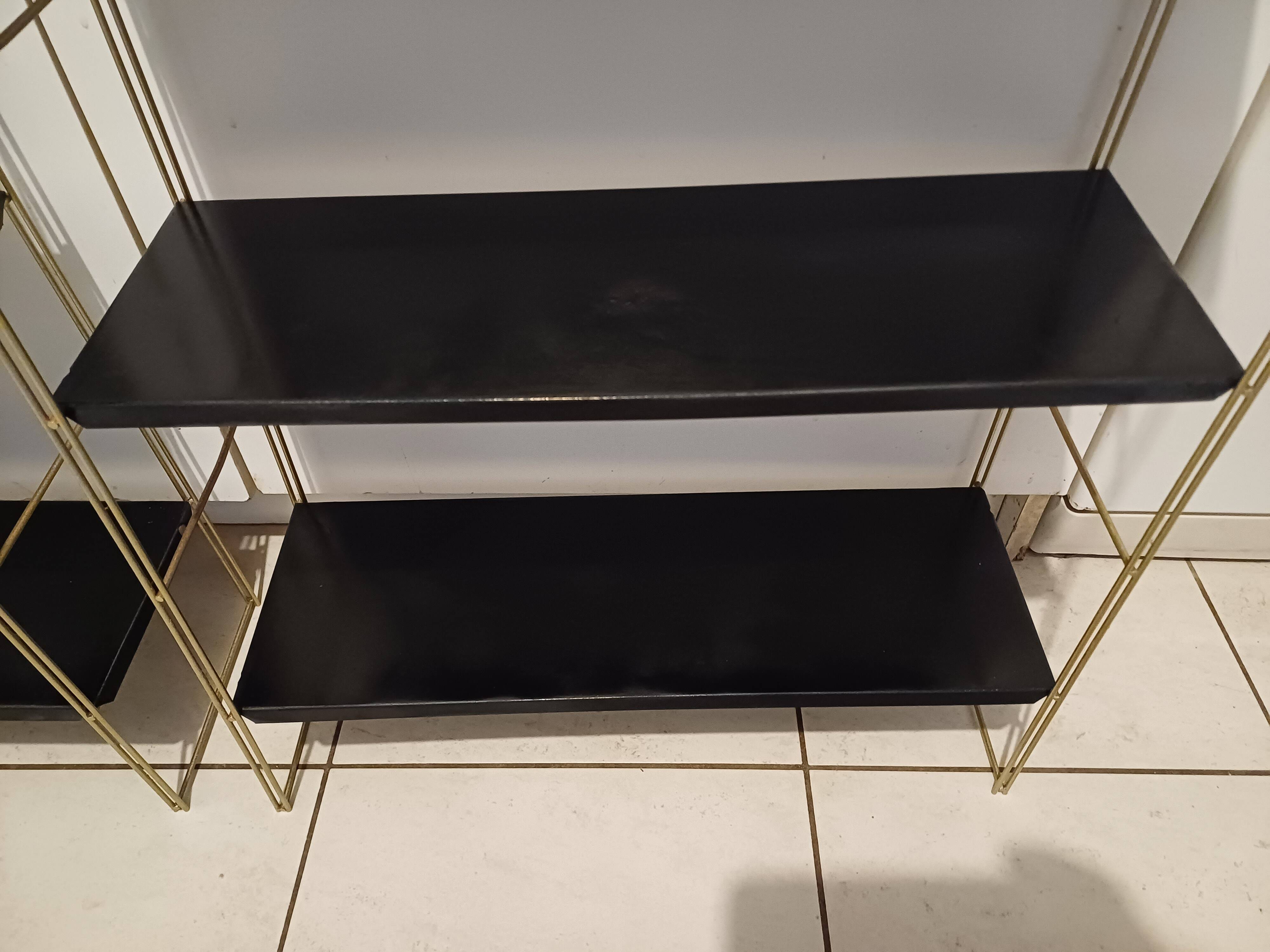 Pair of String Tomado shelves from the 1960s