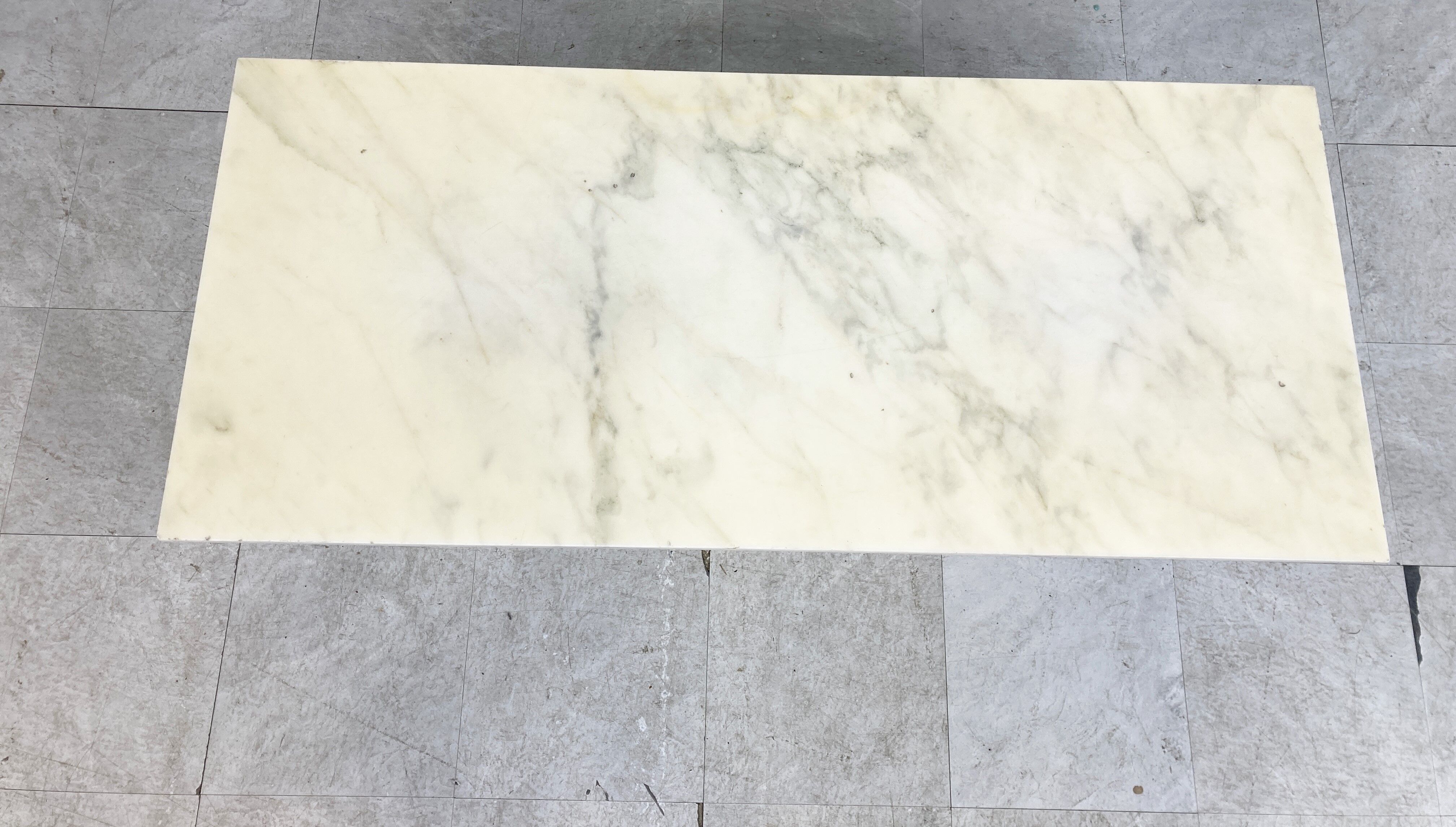 Vintage white marble coffee table, 1960s