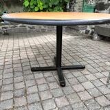 Round table and eurosit chairs