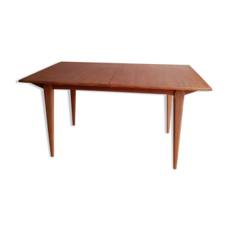 Scandinavian table
