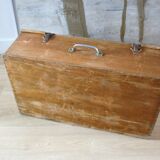 Coffre de voyage en bois