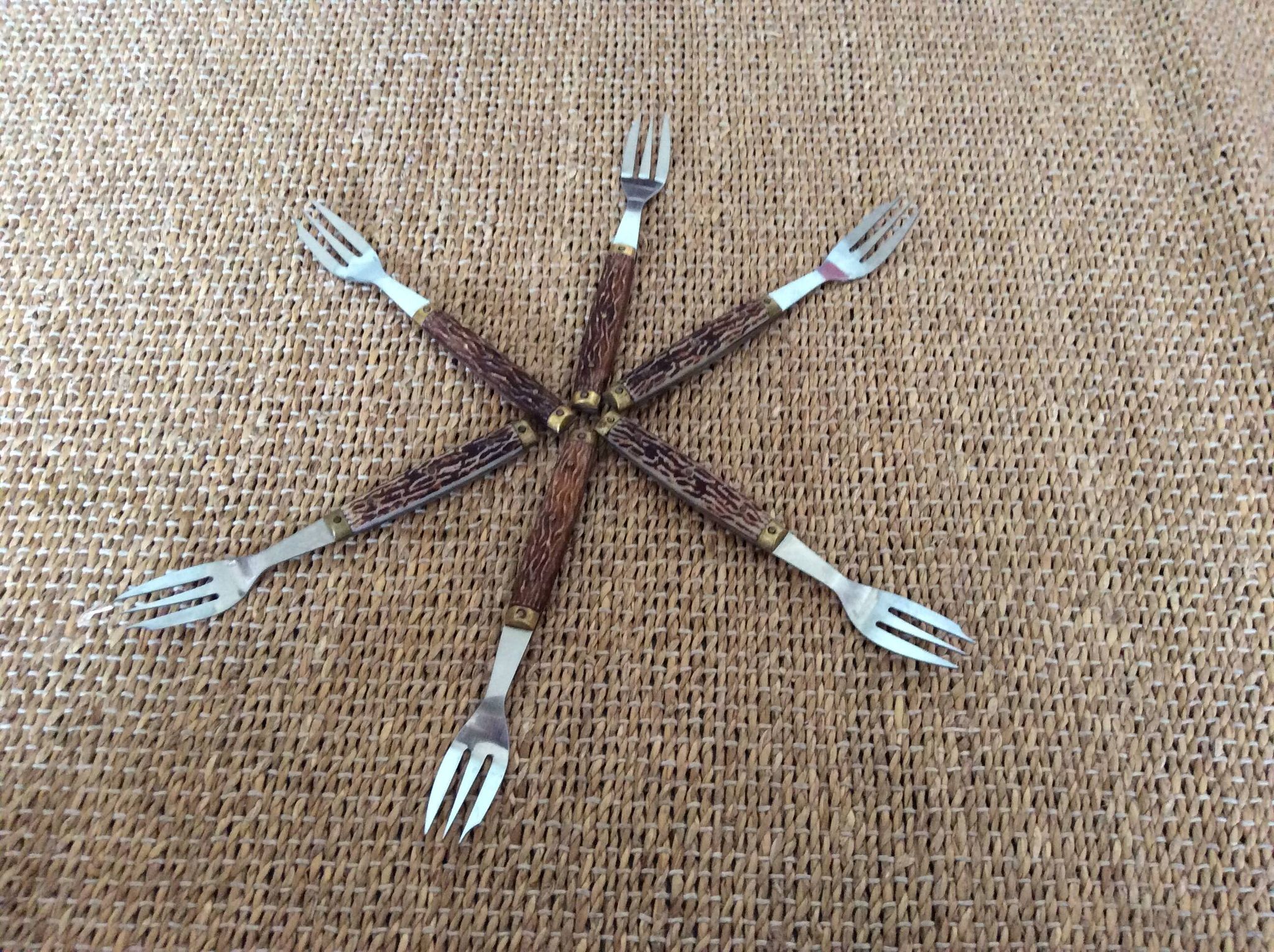 6 cake forks