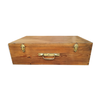 Old suitcase