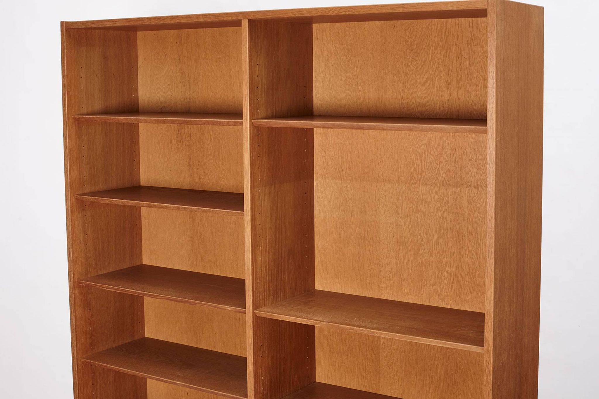 Poul Hundevad bookcase