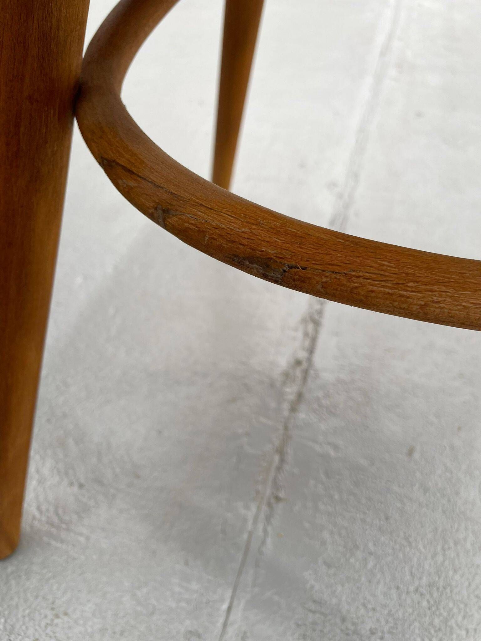 Pair of TON Model 514 Dining Chairs – Radomír Hofman, 1960s