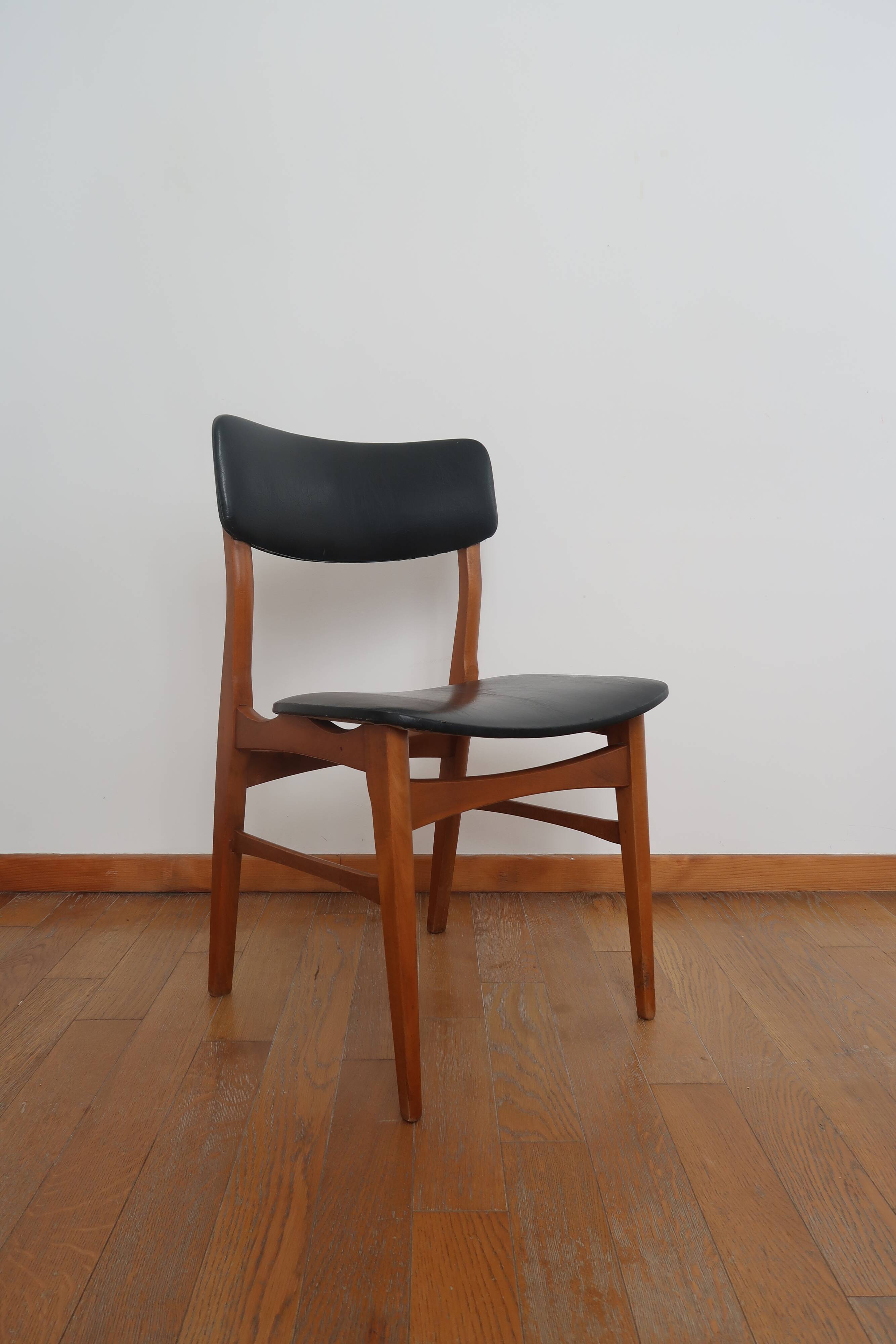 Lot de 6 chaises scandinaves skaï noir