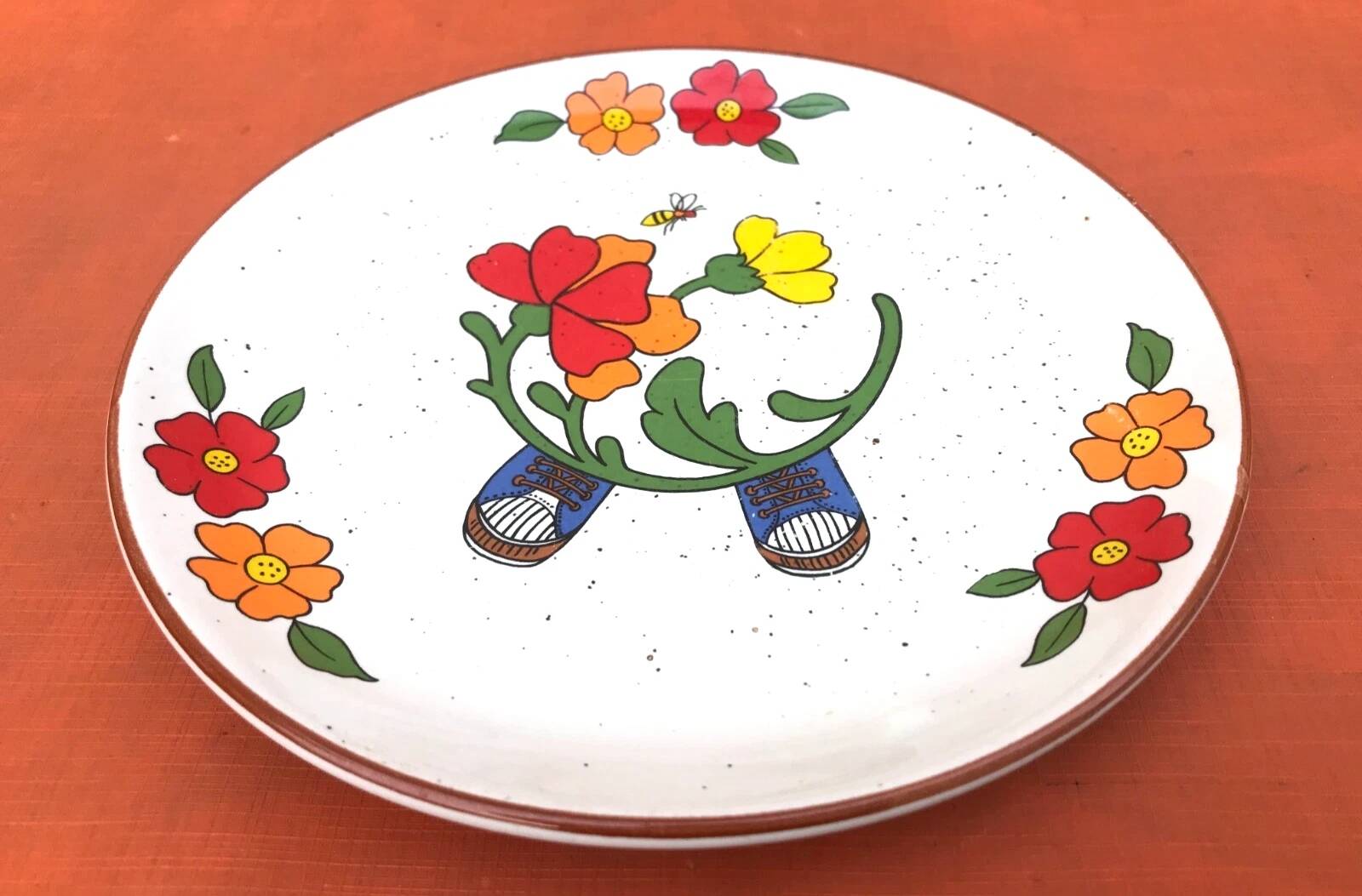 1970s glazed ceramic dessert plate