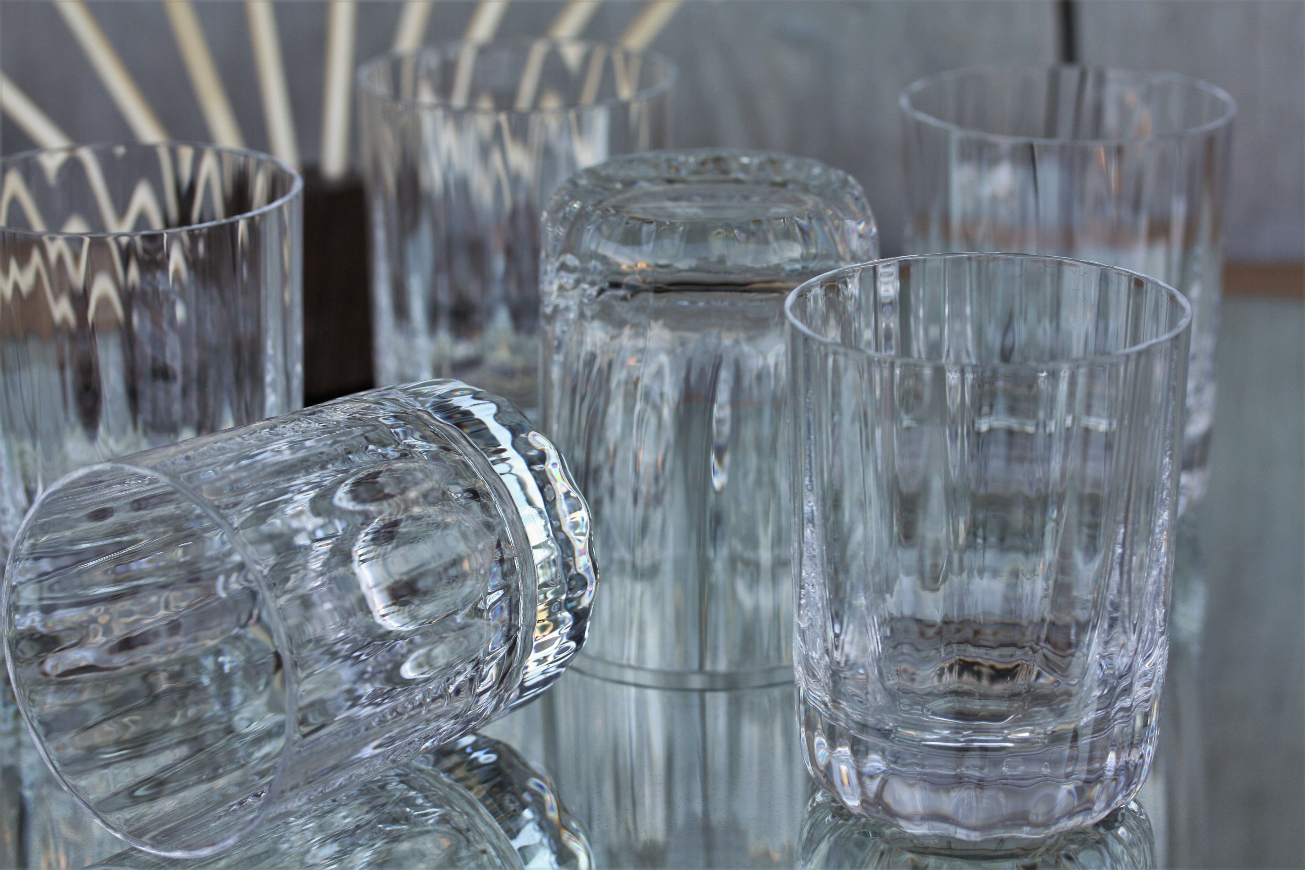 Box of 6 glasses of baccarat capri crystal whisky