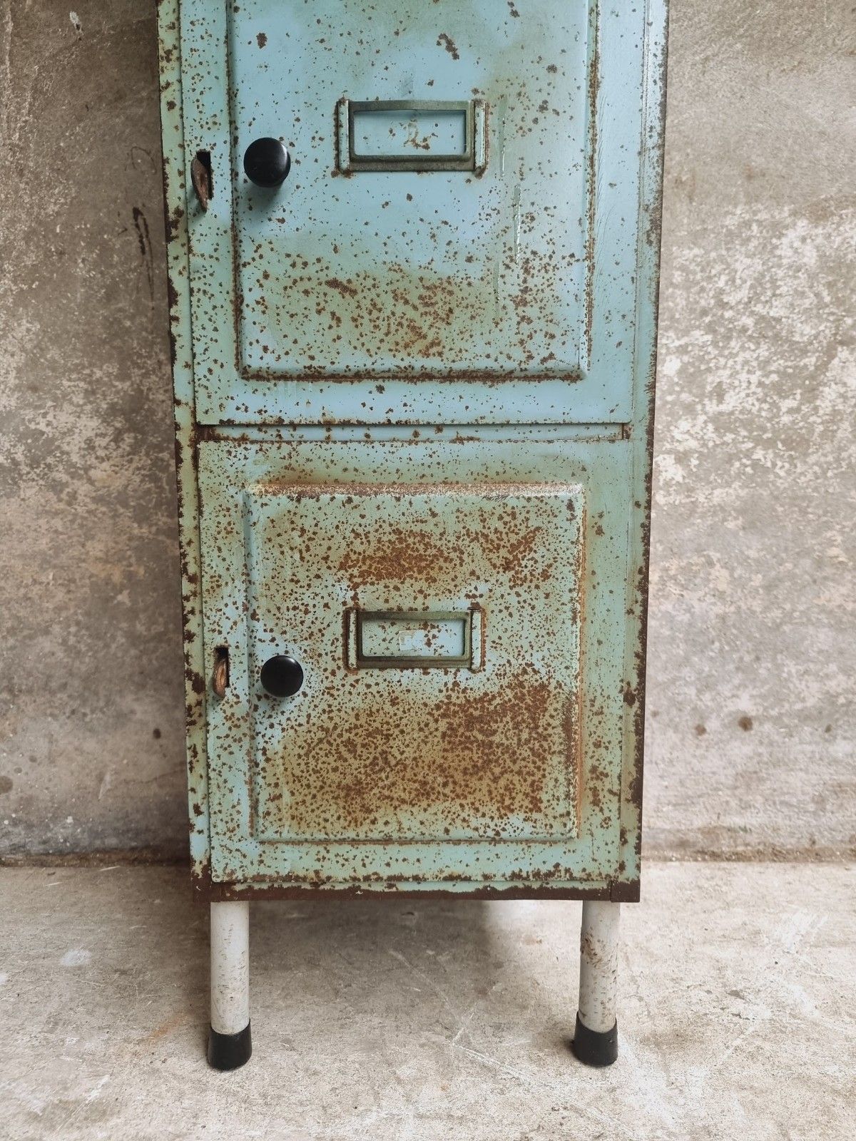 Industrial cabinet locker cabinet Oostwoud vintage blue