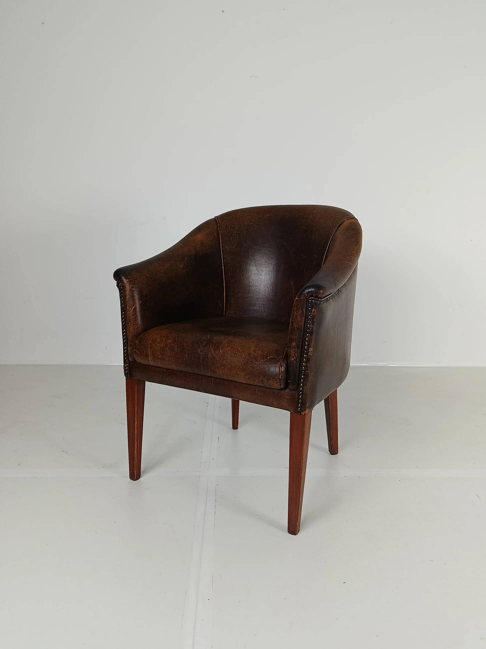 Sheep leather (desk) chair