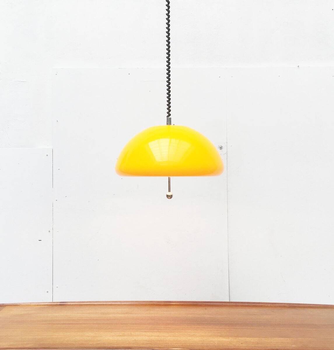 Space Age hanging lamp Cabras by Luigi Massoni for Guzzini