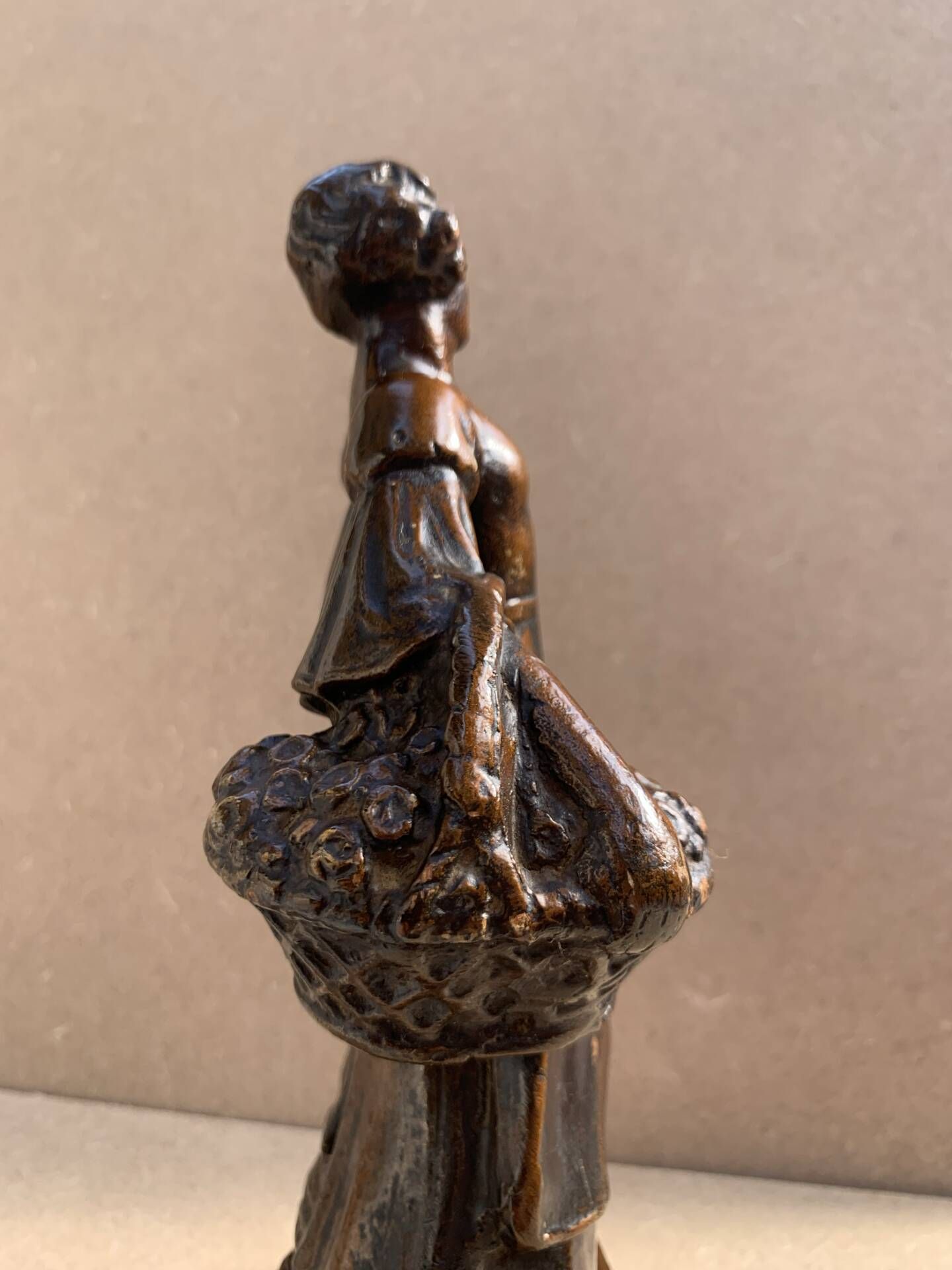Statuette plâtre Art Nouveau