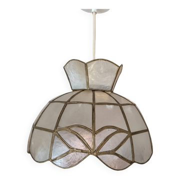 Vintage mother-of-pearl pendant
