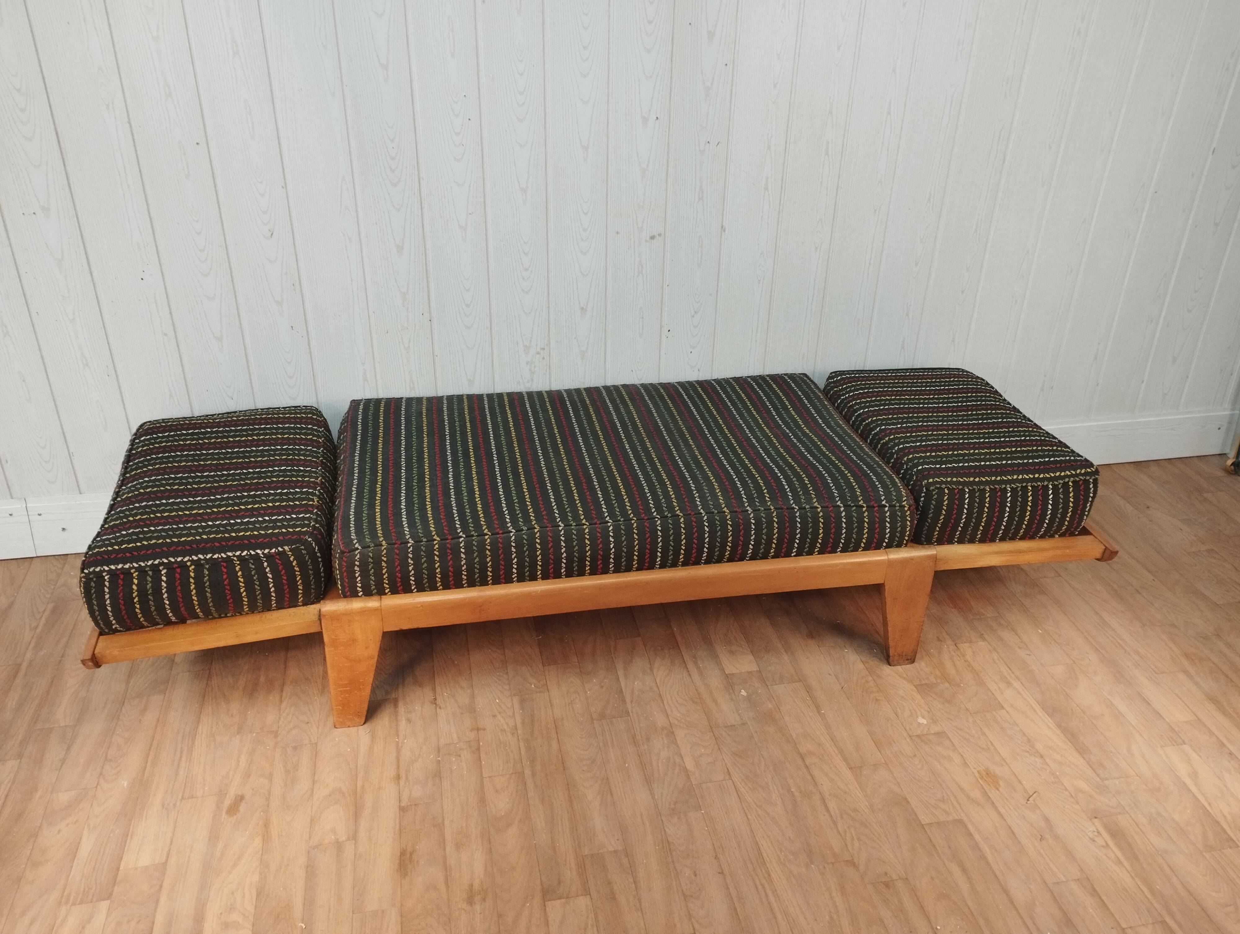Daybed vintage compass feet Scandinavian style